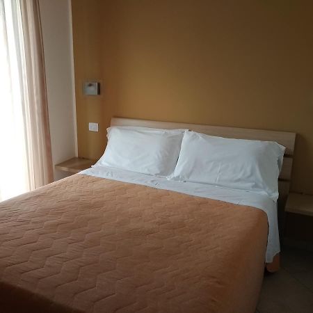 Residence Ilario Suite Hotel Riccione Exterior foto