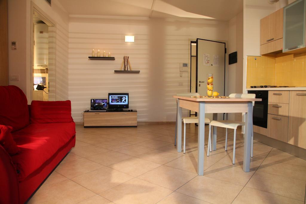 Residence Ilario Suite Hotel Riccione Habitación foto