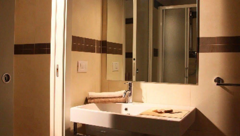 Residence Ilario Suite Hotel Riccione Exterior foto